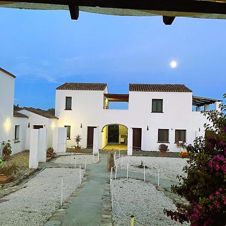 Cort'E Nastasj Hotel Tertenia Exterior photo