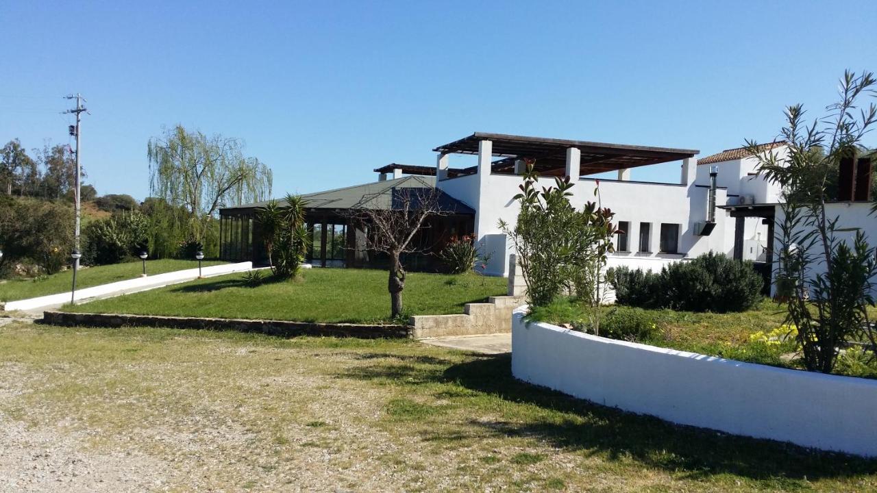 Cort'E Nastasj Hotel Tertenia Exterior photo