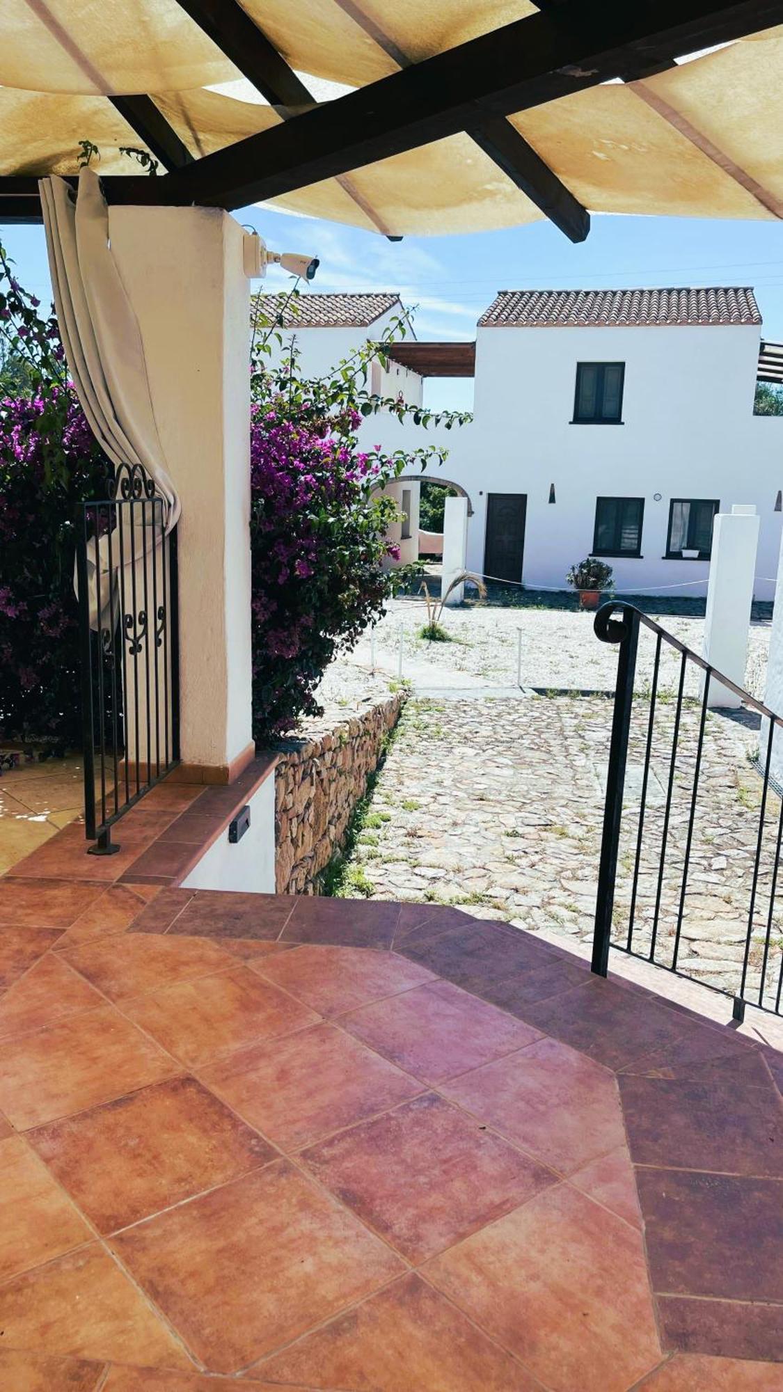 Cort'E Nastasj Hotel Tertenia Exterior photo